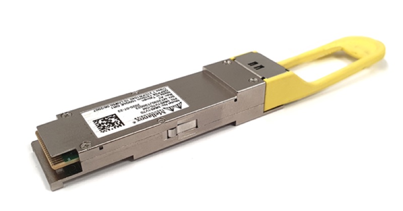 100GbE QSFP28 Transceiver thumbnail 2